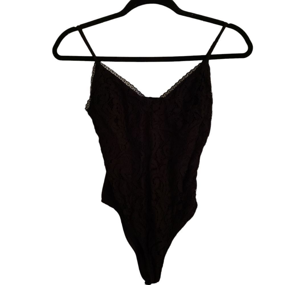 Forever 21 lacey bodysuit Spaghetti Strap